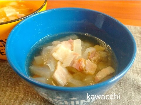 あたたまる♡大根たっぷりコンソメスープ